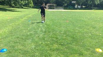 停球技巧慢动作视频,如何停球转身过人