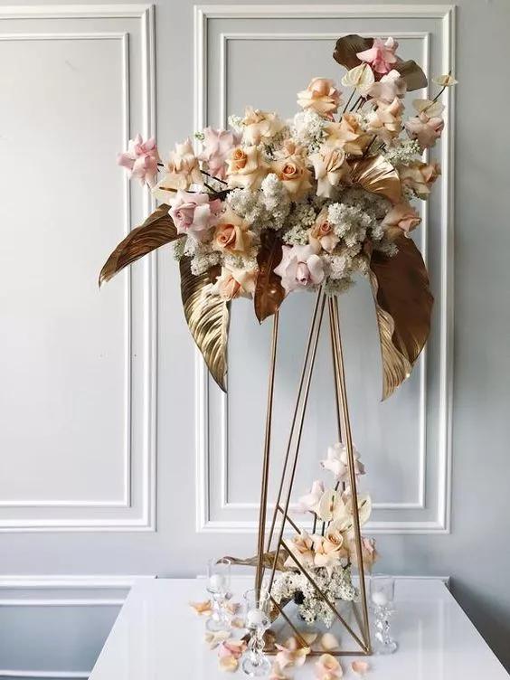 开业花篮数量和寓意,开业花篮是对开业最起码的尊重