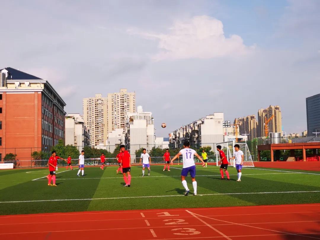 株洲二中足球队湖南省冠军,23年株洲市二中足球队