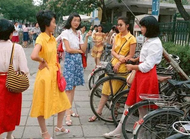 璧垫槬鑺辨湁娌℃湁缁撳,璧垫槬鑺卞拰璋佺粨濠氫簡