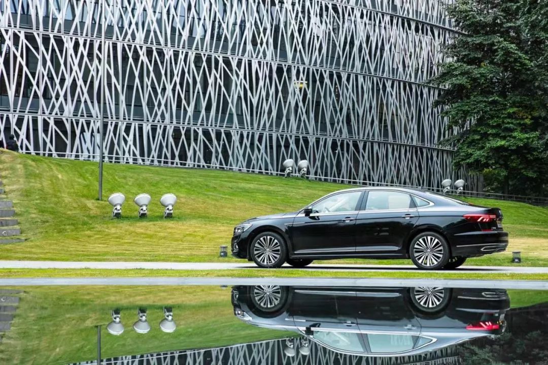 大众新款帕萨特1.4t试驾,大众帕萨特新款1.4t试驾