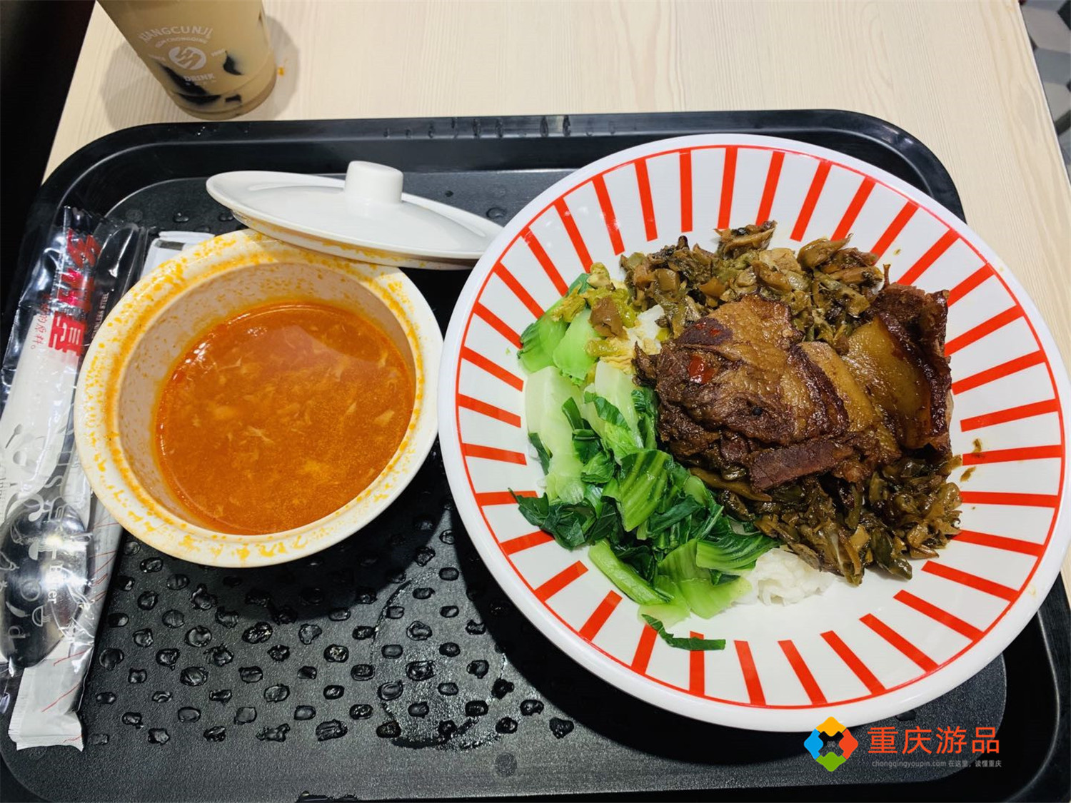 重庆乡村基价格被吐槽，推出小碗菜和盒饭，终于向老百姓妥协了？