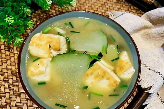 减肥晚餐粥简单做法,减肥晚餐菜汤的做法