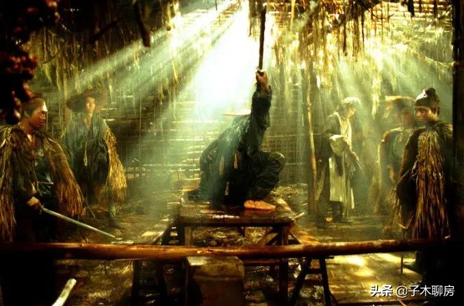 这个行业，提前走到十字路口