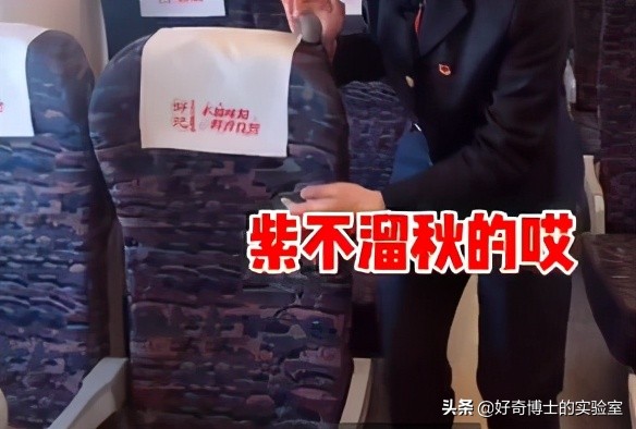 手机进水放进米缸里真的管用吗,手机进水放进米缸有用吗