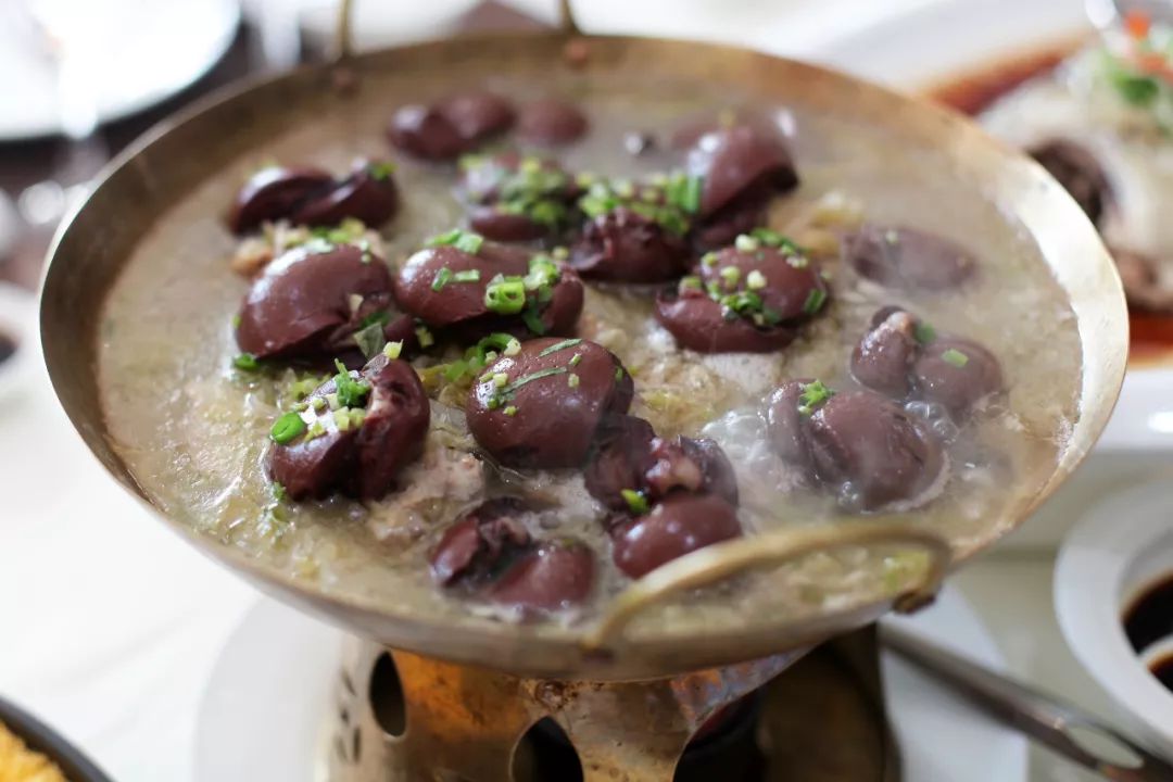 机票不到800元，第2次东北沈阳之旅，1个鸡架配老雪！