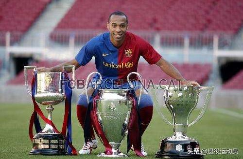 天下足球20年回顾十年逝年解说词,天下足球十大催泪解说句句戳泪点