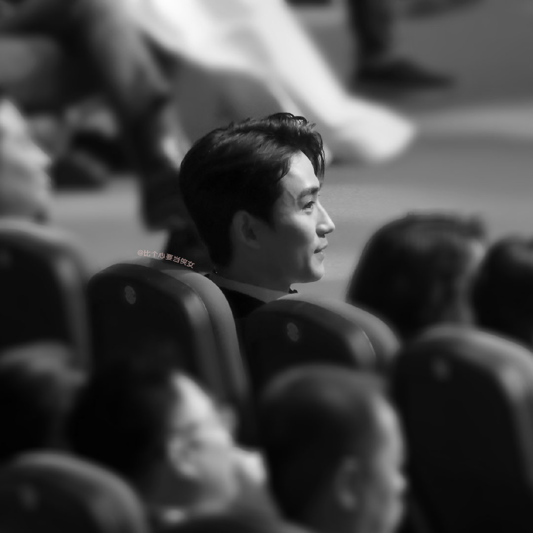 做梦梦到朱一龙,梦到与朱一龙相爱