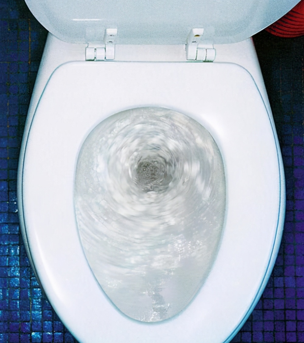 14亿人口一天排泄多少吨大便,全国人每天产生的屎尿都去哪了