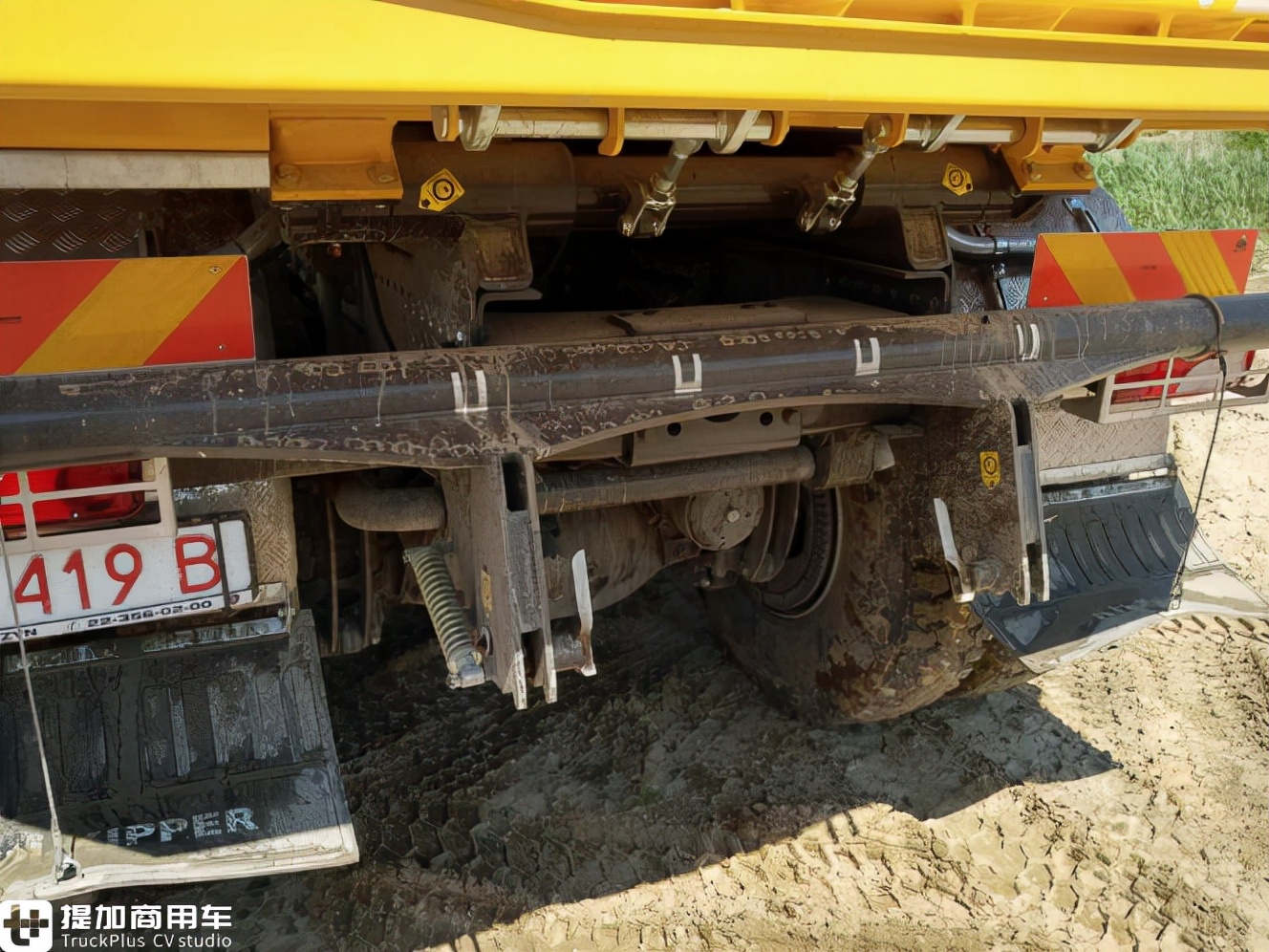 8x8斯堪尼亚,8x8是几驱