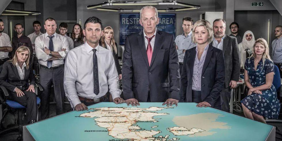 把选手虐哭的「成人综艺」，只有它