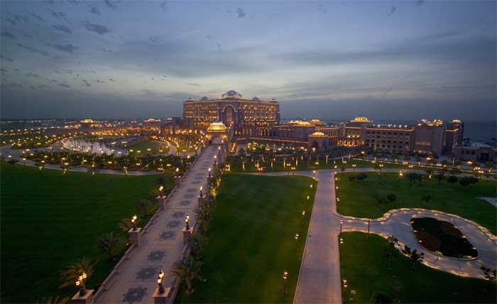 世界上唯一的七星大酒店,全世界唯一一座八星级酒店