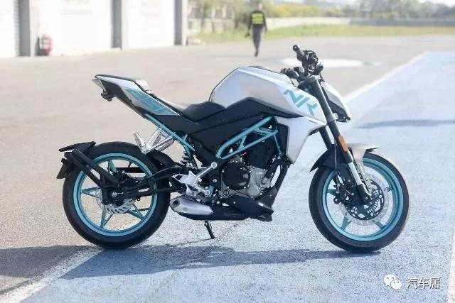 适合长途摩旅的万元车,适合长途旅行的摩托及价格