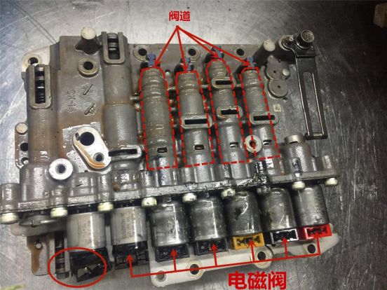 现代胜达手动挡变速箱维修,现代新胜达变速箱故障