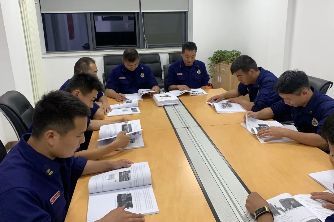 紧扣实战夯基础，苦练本领促提升--徐州市消防救援支队举高消防车驾驶员培训纪实