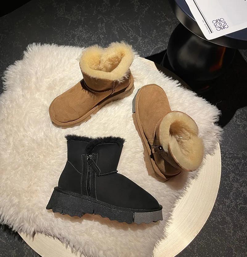 温暖雪地靴冬季怎么搭才美,舒适时尚秋冬雪地靴