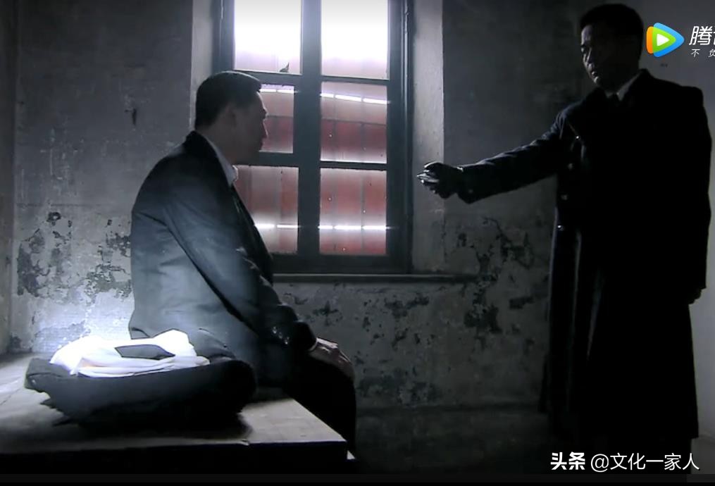 悬崖里的刘魁,悬崖中刘魁是个什么样的人