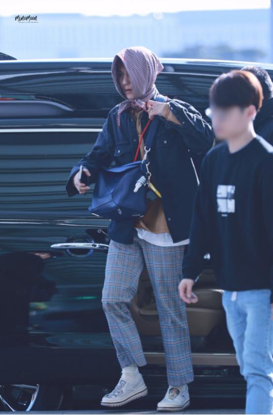 宋旻浩的时尚我不懂！日常感觉俗气的围巾包头，竟然能穿出嘻哈感