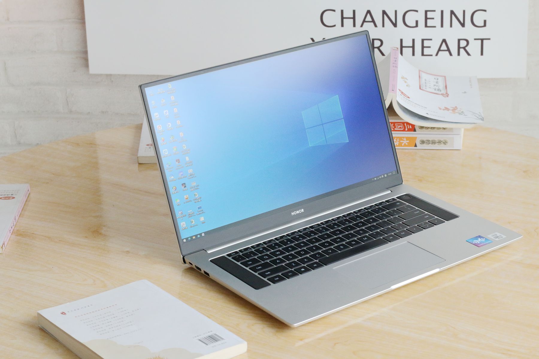 荣耀magicbookpro能玩求生之路吗,荣耀magicbookpro能不能玩永劫无间