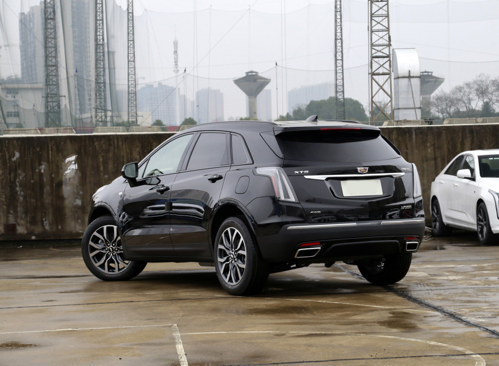 7万公里的凯迪拉克xt5值得买吗,凯迪拉克xt5百公里油耗多少
