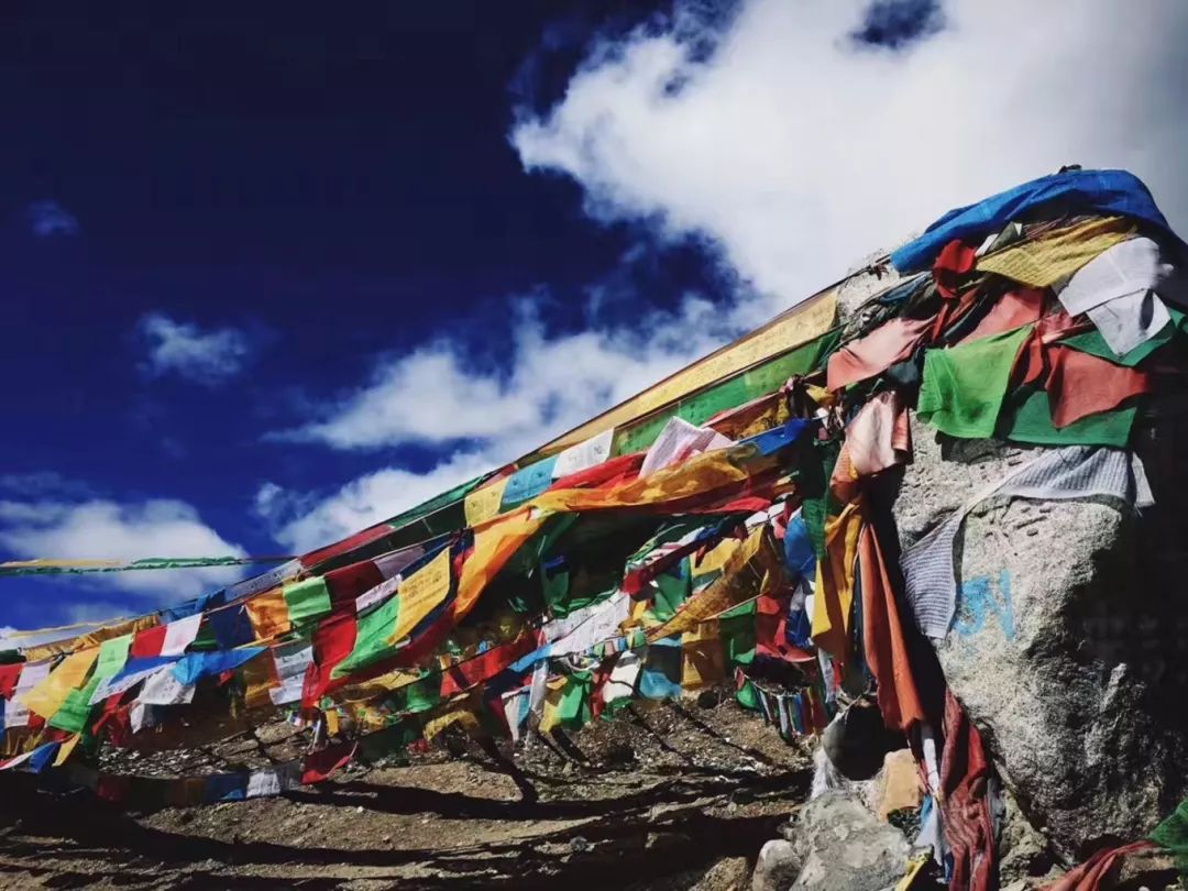 大昭寺刷金佛全过程,大昭寺可以给佛像涂金吗