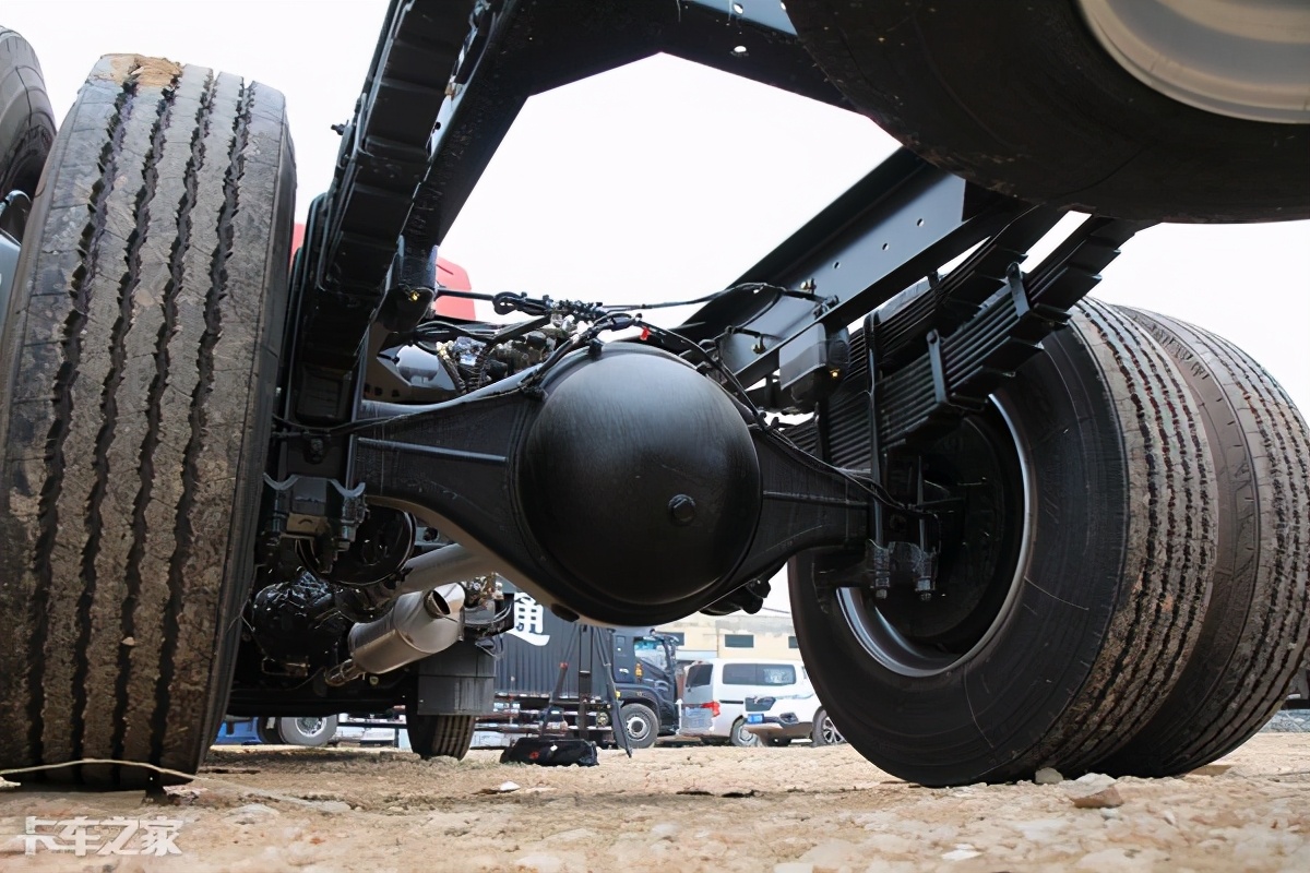 底盘高性价比高的车8万左右,底盘高价格便宜的7座车