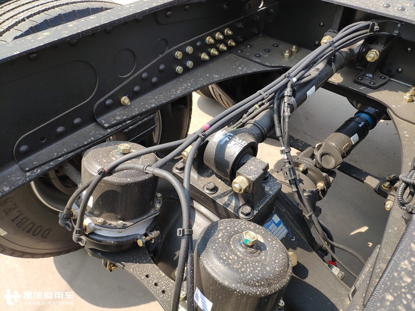 陕汽德龙新m3000这车怎么样,陕汽德龙新款x3000载货汽车怎么样