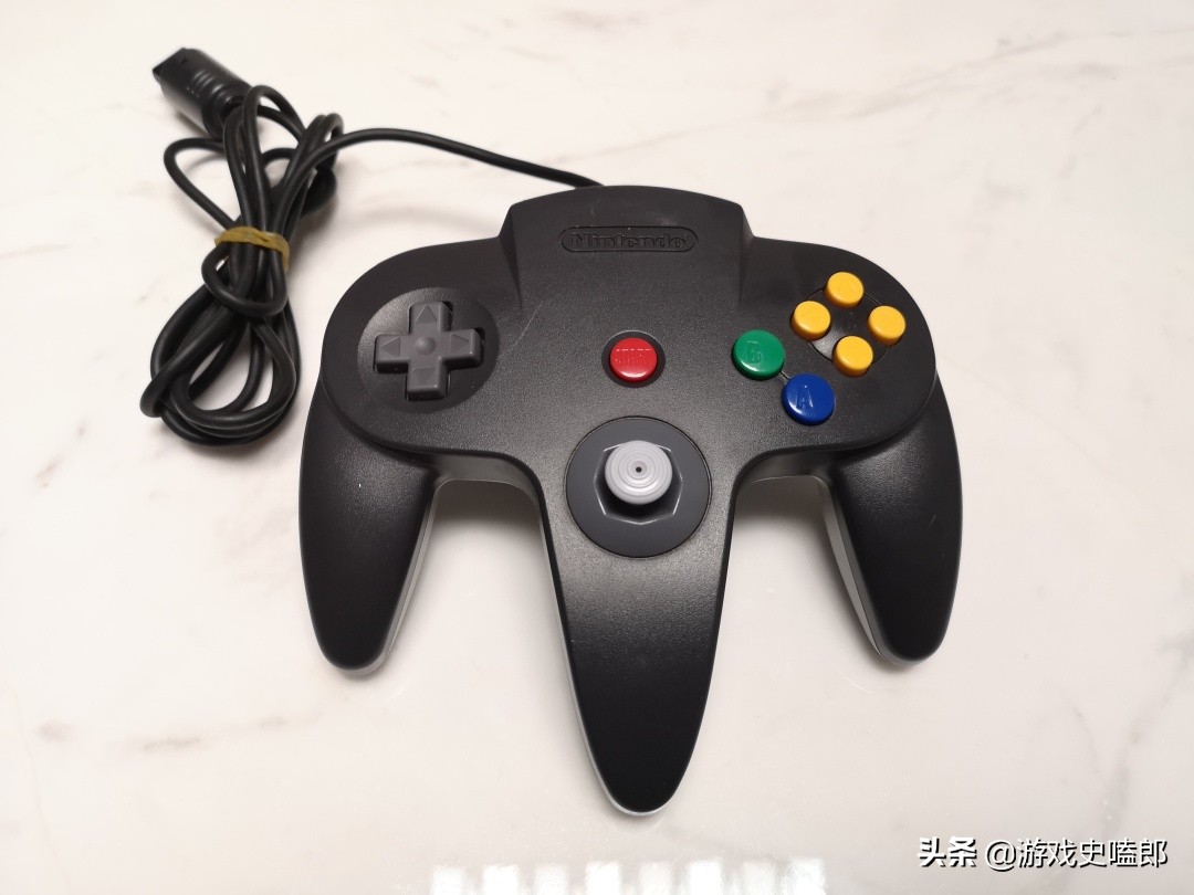 游戏机手柄进化史,xbox手柄系列进化史