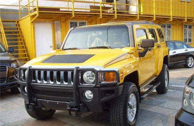 陈小春买过的车,陈小春开悍马h3是哪年的