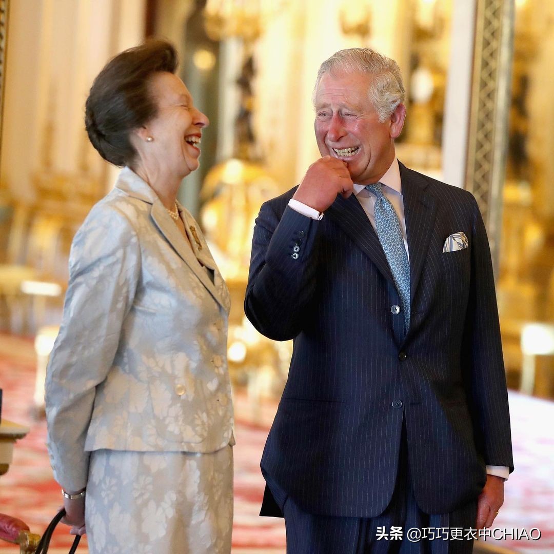 英国王室一般送什么礼物,英国王室成员礼物