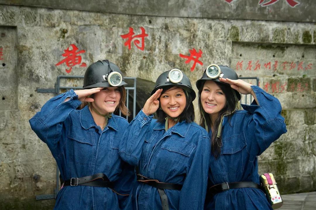 旅游蒸汽轨道观光小火车,中国最美的旅游观光小火车