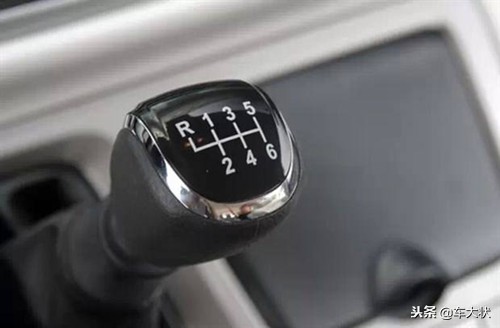 开手动挡怎么才能省油又不耗油,手动挡的省油技巧