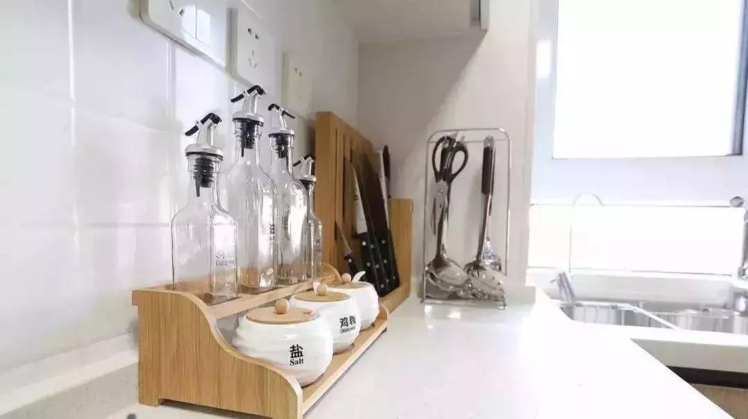 厨房太小怎么利用空间图片,厨房空间太小怎么设置