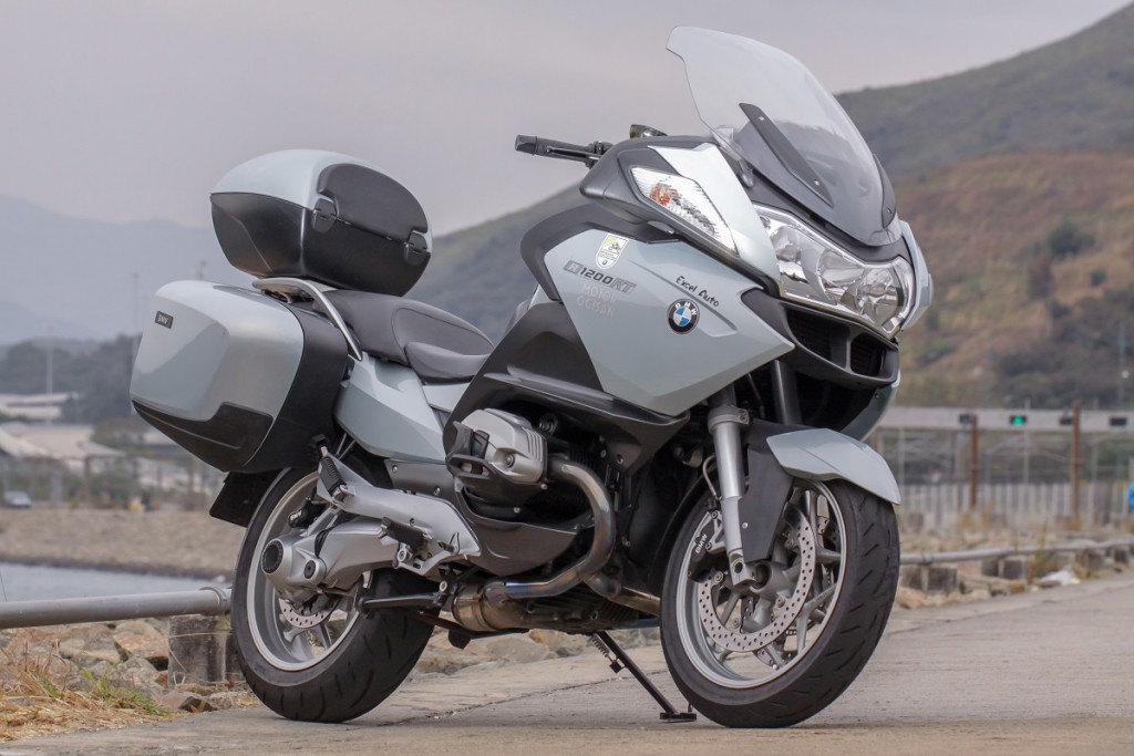 宝马r1200r深度测评,宝马警用摩托车r1200rt