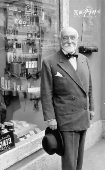 No.170耀眼的小金砖——兰蔻菁纯精华气垫粉底液