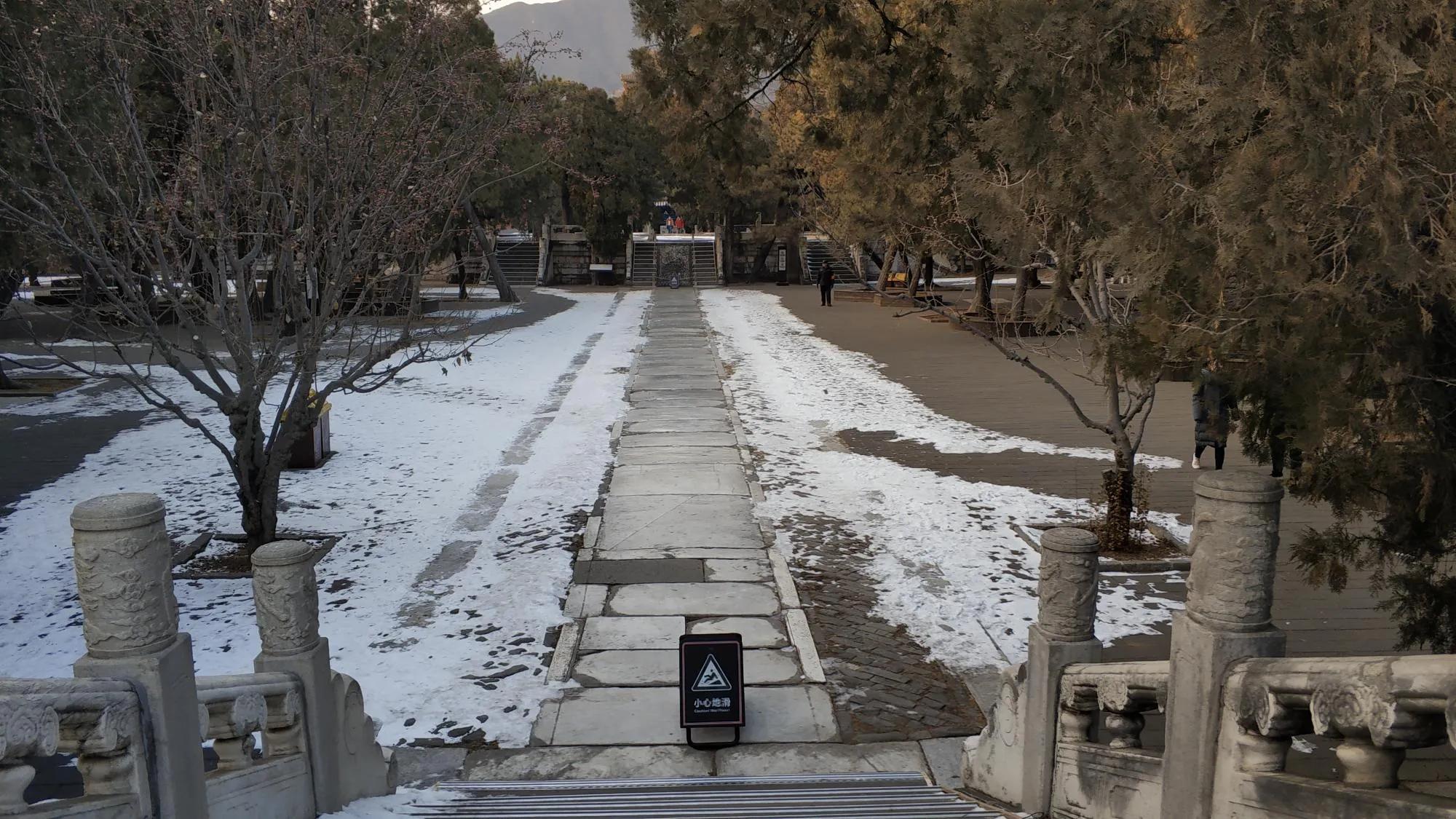 明十三陵景陵三大诡异事件,明十三陵宝物