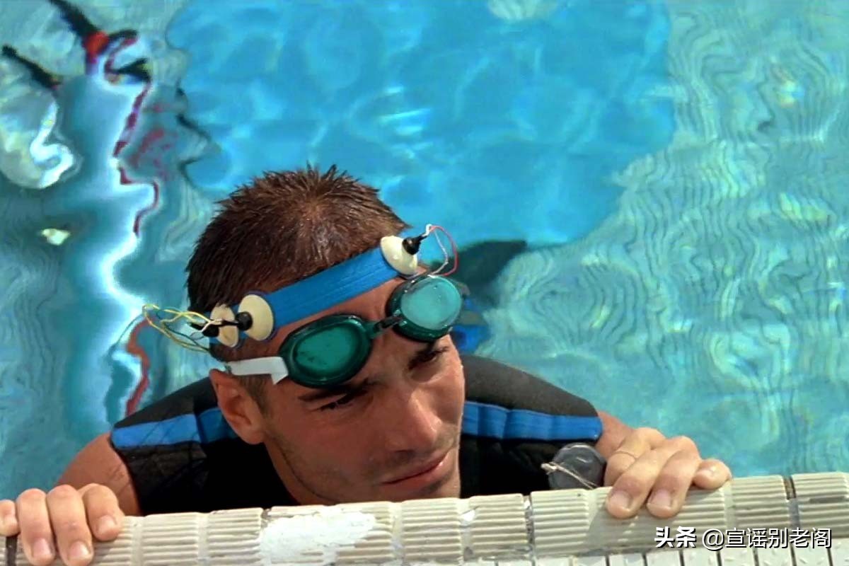 夏日七夕，看王菲+郑秀文+小李子...海滩电影的浪漫小确幸