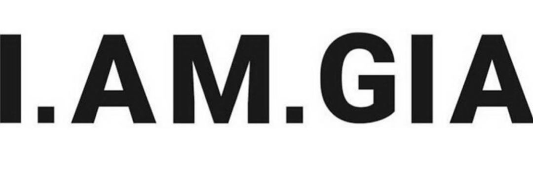 bella服装设计师跨界艺术家,bella都喜欢的工装裤