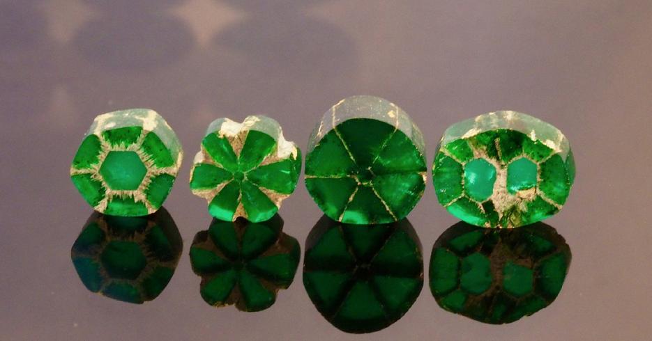 石头上有花纹的石头值多少,石头上有龙图案值钱