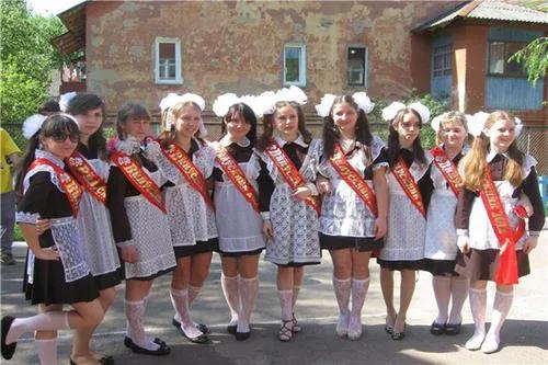 趣味盘点：这17个国家小学生校服