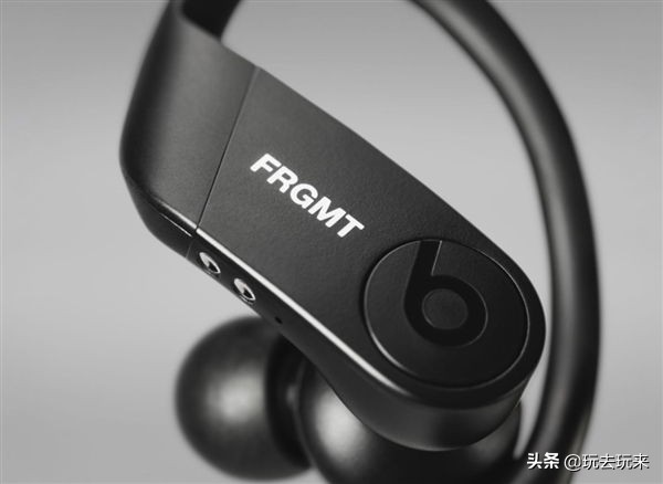 苹果耳机和powerbeatspro,苹果耳机powerbeatspro