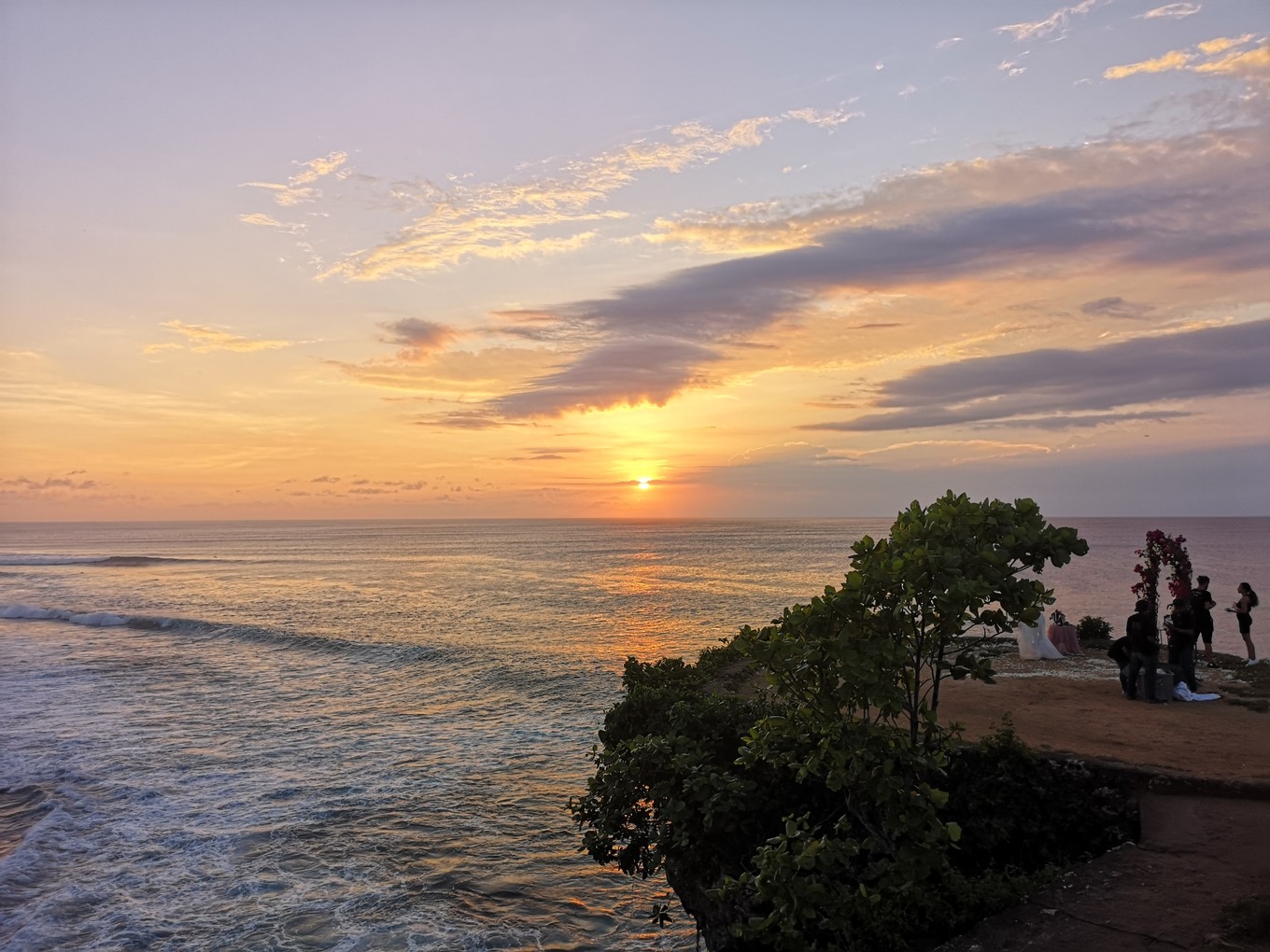 巴厘岛印尼盾多少钱就够了,去巴厘岛需要兑换多少印尼盾币