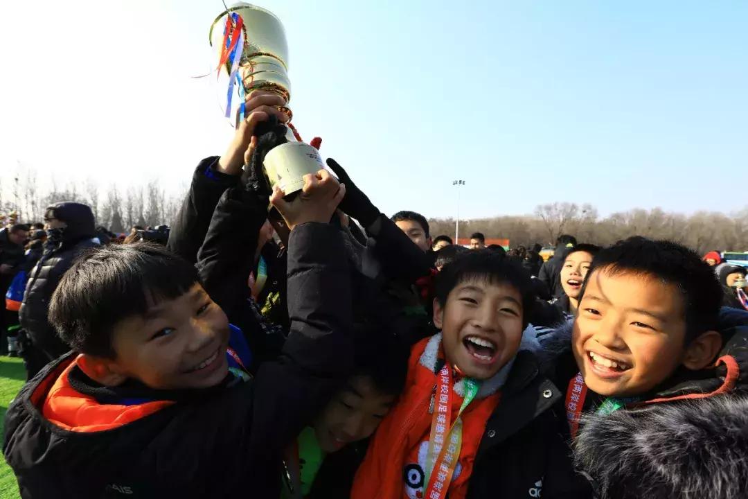 周三足球比赛总进球,唐山足球联赛22年赛程