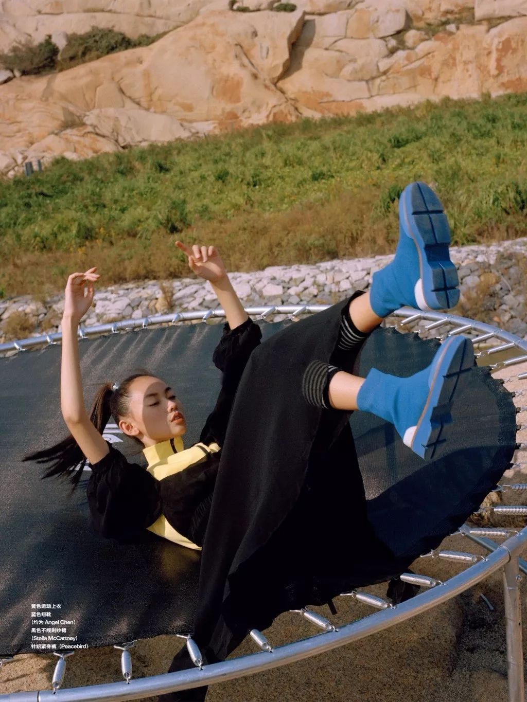 刘雯何穗个人简介,刘雯何穗奚梦瑶走秀视频