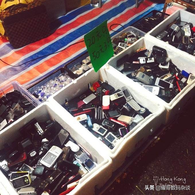 诺基亚3000系列,非智能手机诺基亚