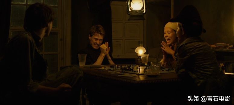 一家三口搬去新家的国内恐怖片,令人感到毛骨悚然的高分恐怖片