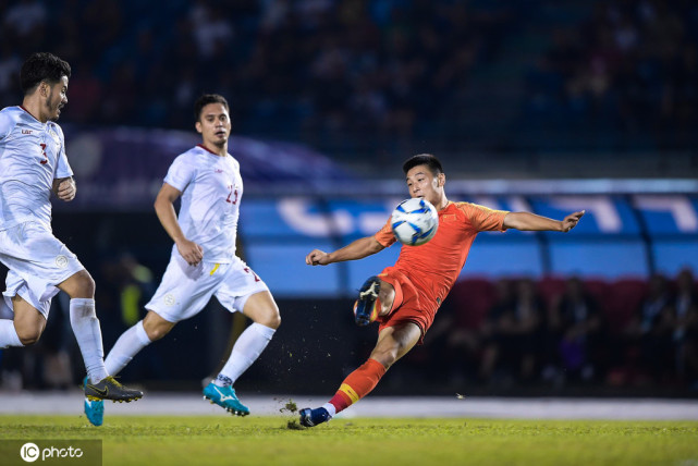 国足闷平，菲律宾死掐国足双翼