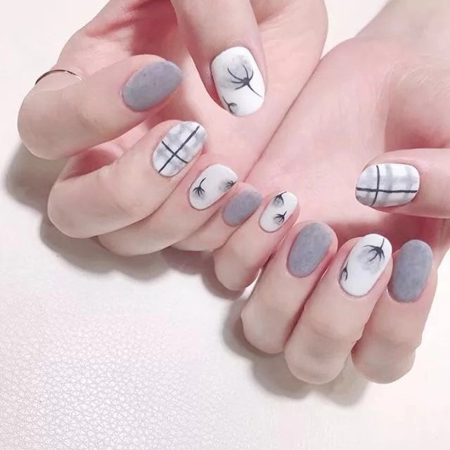 奶油皮纹法式格纹美甲教程,皮草胶美甲款式图案