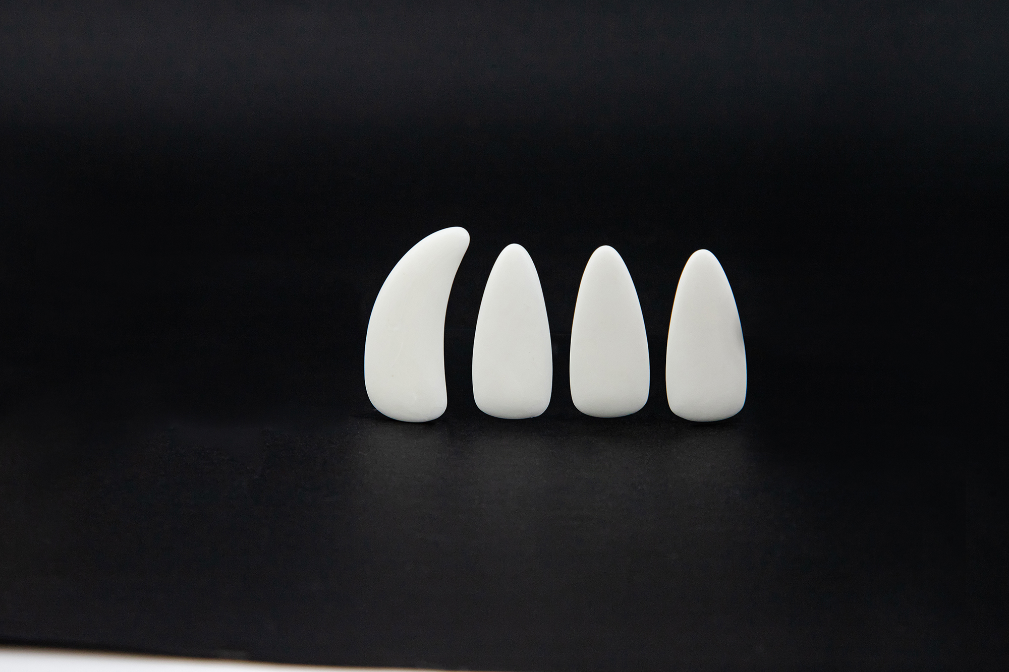 dm古筝指甲是什么材质,古筝什么材质的音质最好