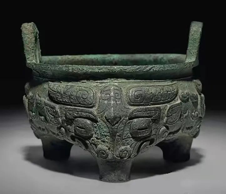 商代鸟兽纹觥,纽约战报